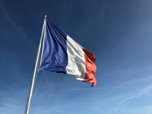 اقامت دائم فرانسه